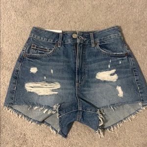NWT garage festival shorts